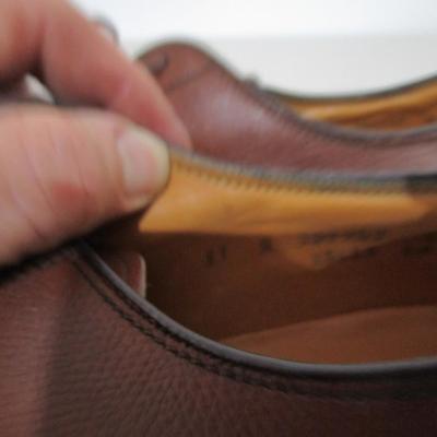 #56 1 pr Florsheim like new , 1 pr Old Friend's slippers, Size 11