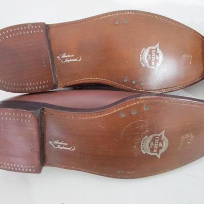 #56 1 pr Florsheim like new , 1 pr Old Friend's slippers, Size 11