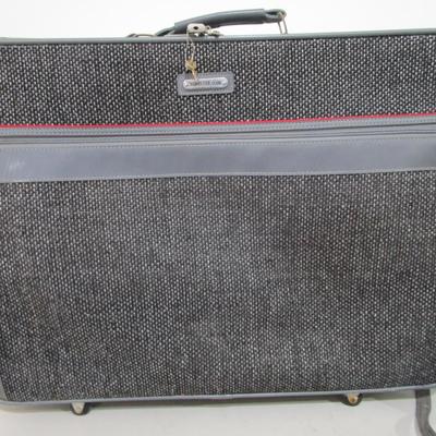 #61 Traveler's Club suitcase