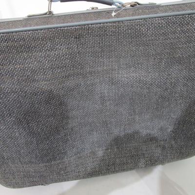 #61 Traveler's Club suitcase
