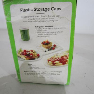 #67 1 box of eight plastic wide mouth storage lids