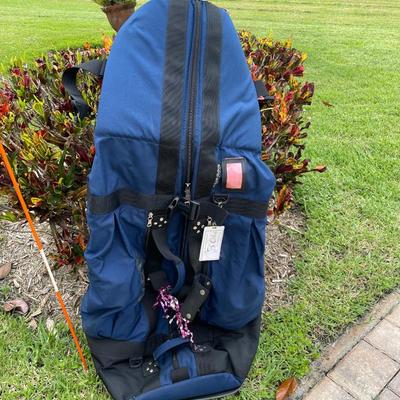 Lot 118. Golf Club Travel Bag