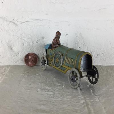 B1093 Rare Antique Victorian Meier Lithographed Torpedo tail Racing Car Penny Toy