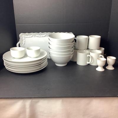 K1193 Misc. White China Set