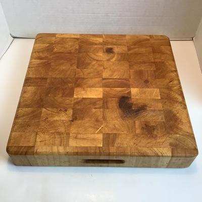 K1147 Large 2.5â€ Thick 16â€ Square Mountain Woods Cutting Block