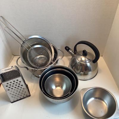 K1162 Lot of Stainless Steel Tea kettle, Strainers, Bowls, Grader