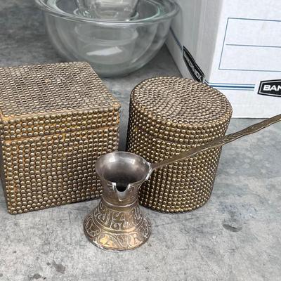 Miscellaneous brass boxes and pourer