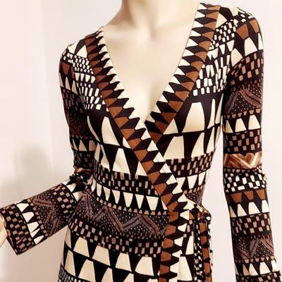 Diane Von Furstenberg Silk Wrap Dress Geometric Print