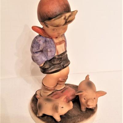 Lot #35  Vintage Hummel Figurine - 