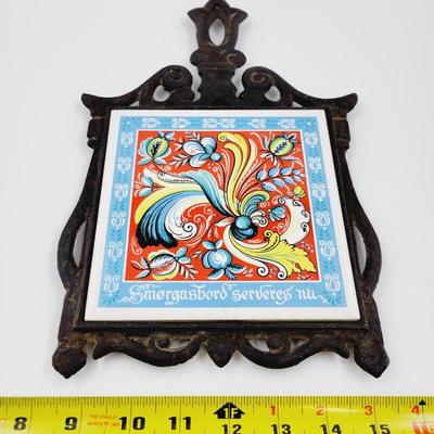 1965 "SMORGASBORD IS NOW SERVED" NORWEGIAN #164 TRIVET
