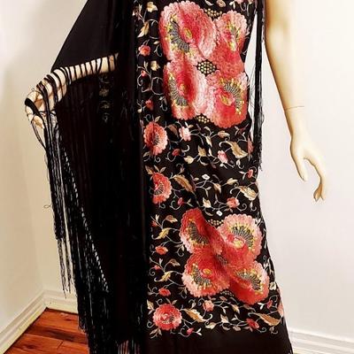 Antique Piano Shawl Silk Floral Mantilla Long Silk Fringes