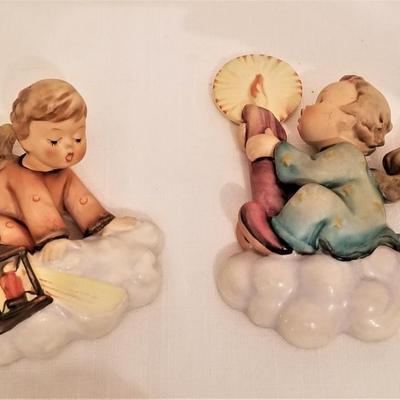 Lot #46  Sweet Pair of Vintage Hummal Wall Plaques