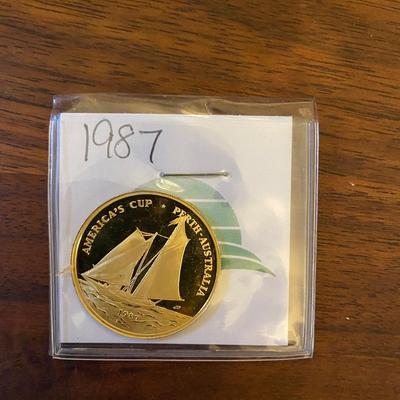 .90 Gold 1987 Americas Cup 100 Tula Coin
