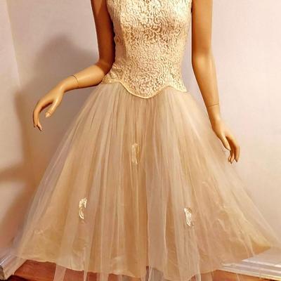 Lorie Deb 1950's  Full Sweep Tulle and Lace  MidiGown