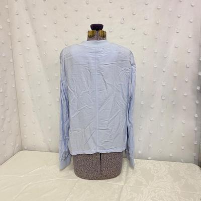 NWT - WALLFLOWER AUTHENTIC DENIM - AMAZINGLY SOFT WOMENâ€™S JACKET - SIZE L
