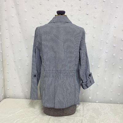 BASIC EDITIONS - COMFORTABLE WOMENâ€™S JACKET - SIZE M