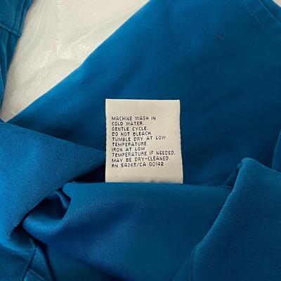 ALLISON DALEY - SIMPLE WOMENâ€™S TOP - SIZE 12P