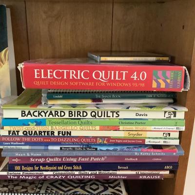 E1116 Large Lot of Quilting Books and Magazines