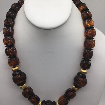 Vintage amber necklace. 😊