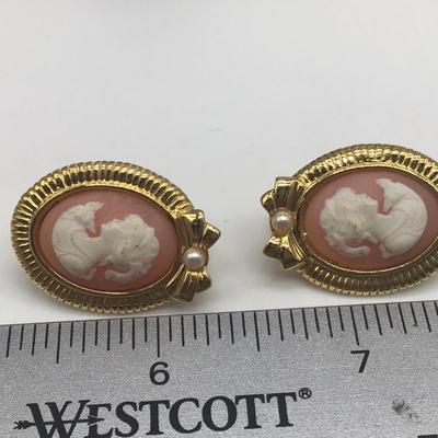 Vintage Cameo Earrings