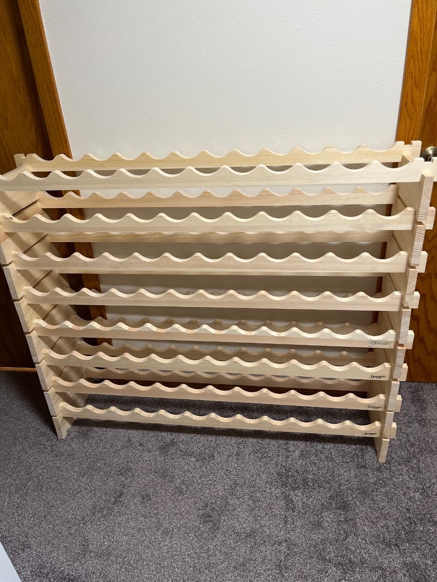 B71 Adjustable Height Wine Rack