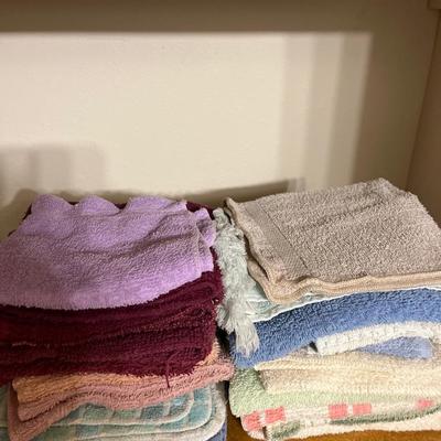 B100- Asstd Towels, hand towels, wash cloths