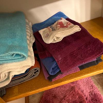 B11- Beach & Bath Towels & Rugs