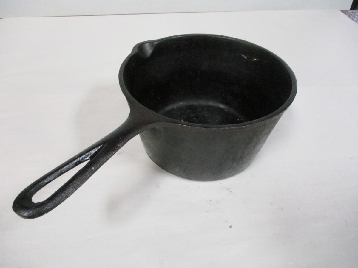 Cast Iron Deep Fryer With Basket