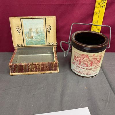 Box/old tavern club cheese crock-no lid