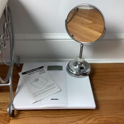 E1200 Vanity Stool with Scale and Mirror
