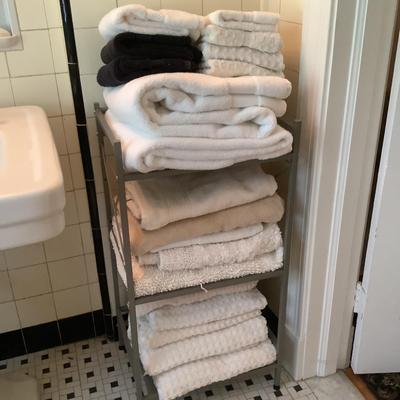 F1204 Lot of Towels / Bath Mats/ and Aluminum Stand