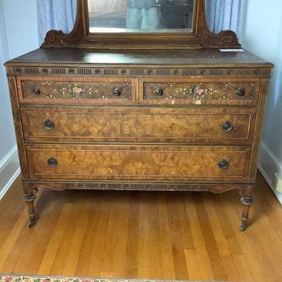 E1211 Vintage Berkey & Gay 5 Drawer Dresser with mirror