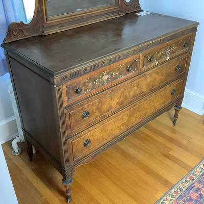 E1211 Vintage Berkey & Gay 5 Drawer Dresser with mirror