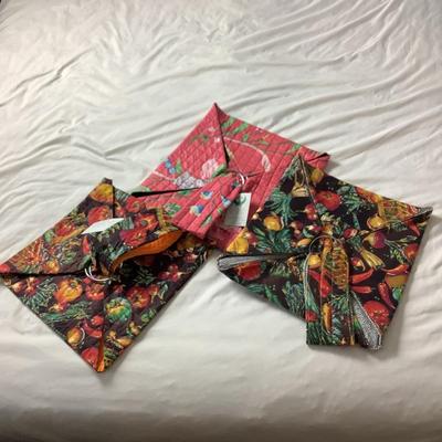 E1219 Three Handmade Casserole Holders