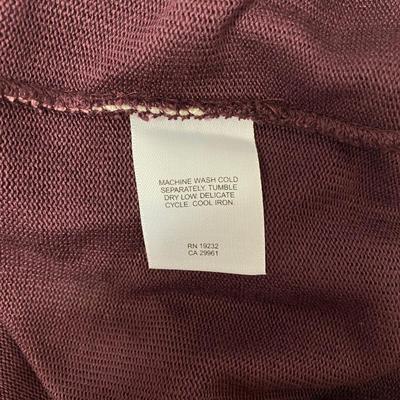 ALFRED DUNNER - LAYERED WOMENâ€™S TOP - SIZE PETITE M