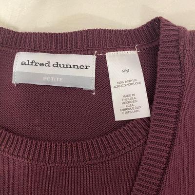 ALFRED DUNNER - LAYERED WOMENâ€™S TOP - SIZE PETITE M