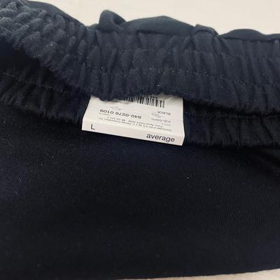 NWT - XERSION - WOMENâ€™S LOUNGE SHORTS WITH POCKETS - SIZE L