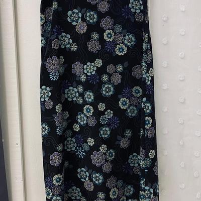 SAG HARBOR PETITE - WOMENâ€™S FLORAL PRINT SKIRT - SIZE PETITE M