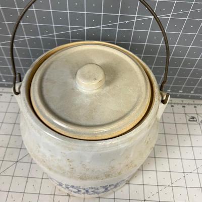 Monmouth Stoneware Cookie Kettle 