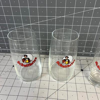 Schultheiss Beer Glasses 2 sizes 
