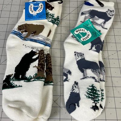 Will House Wolf and Bear Winter Socks, NEW 