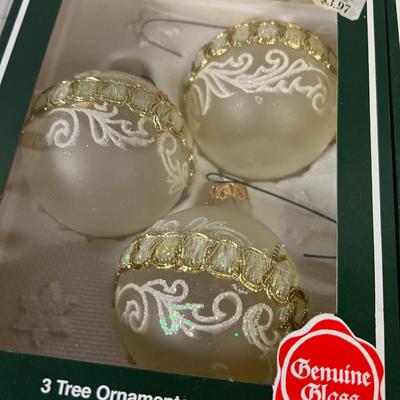 White and Gold Traditions Ornaments 4 Boxes with 3 each. 