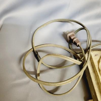 BEAUTIFUL HOME ACCENT LAMP