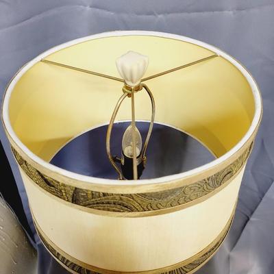 BEAUTIFUL HOME ACCENT LAMP