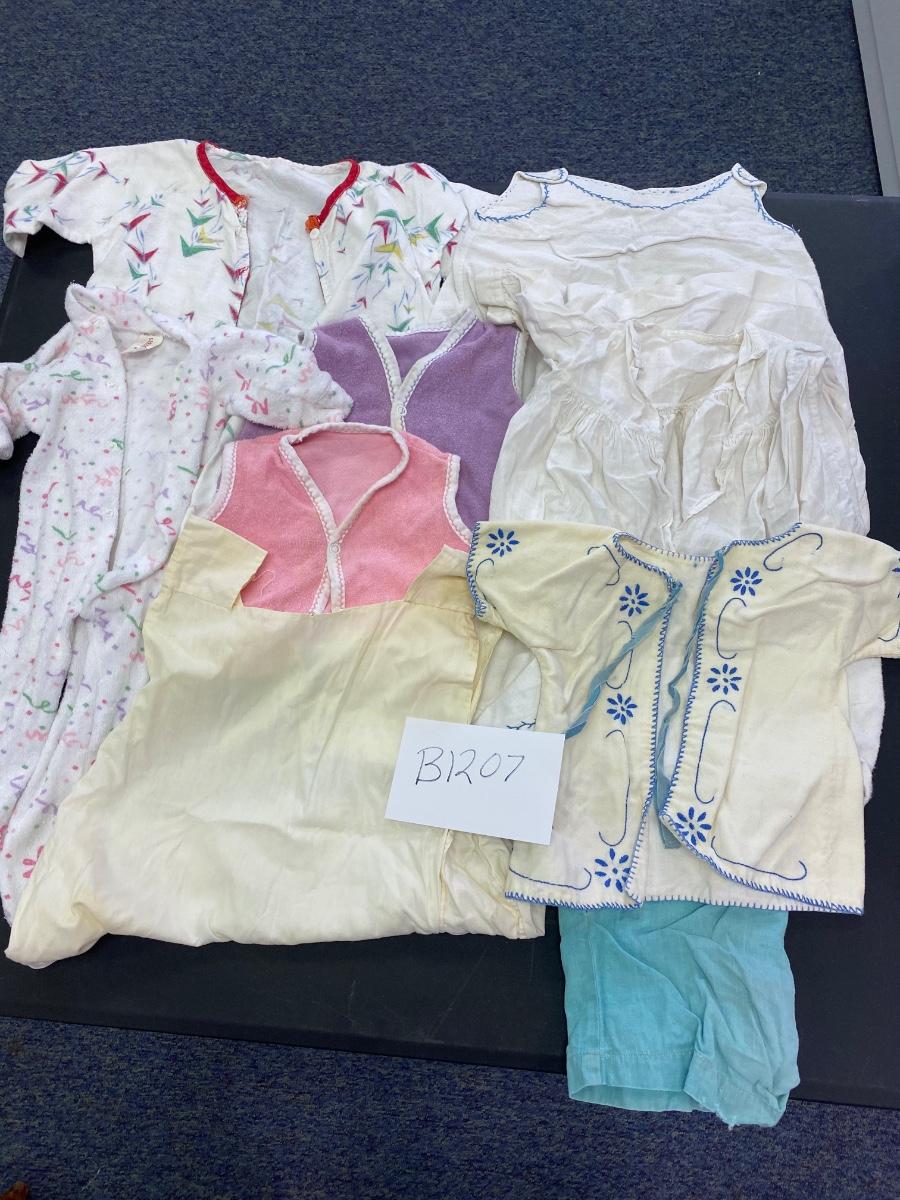 Vintage Baby Clothing | EstateSales.org
