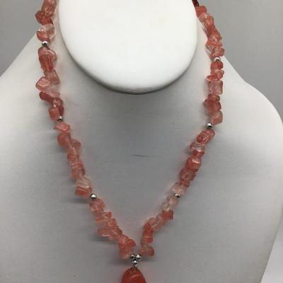 quartz Type Necklace