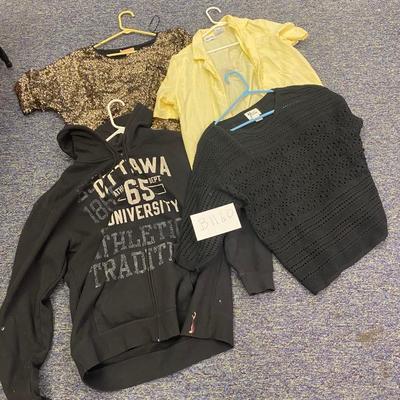 4 pc Ladies Clothing