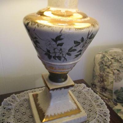 Flower Design Table Lamp