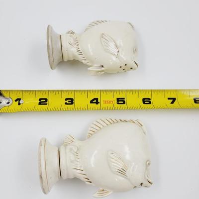 VINTAGE PEDESTAL FISH SALT & PEPPER SHAKERS
