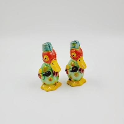 VINTAGE DUCK SALT & PEPPER SHAKERS